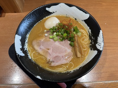 中華そば 風 鶏白湯しょう油ラーメン